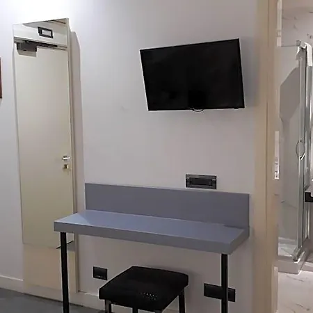 Hotel Crosti