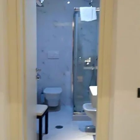 Hotel Crosti 3*