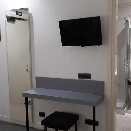 Hotel Crosti 3*