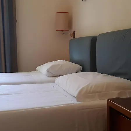 Crosti Hotel Roma
